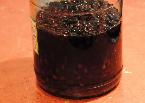 Настоянки на спирту: найкращі рецепти в домашніх умовах   з прополісом, чистотілом, на журавлині, на кедрових горішках, на лимоні, на імбирі, на смородині і не тільки